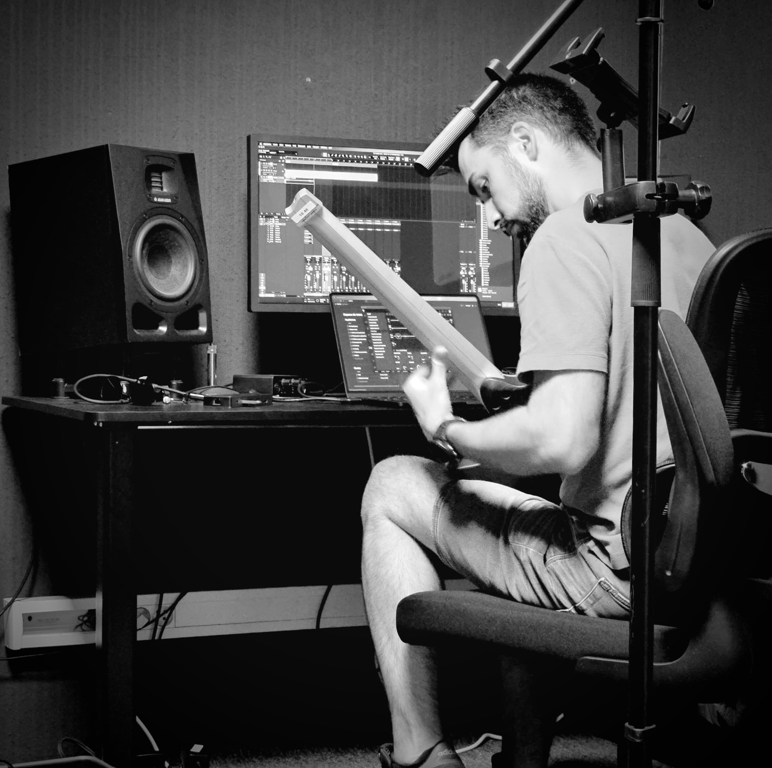 34b93ba9-a4ae-4e26-887e-1b58b897cc75